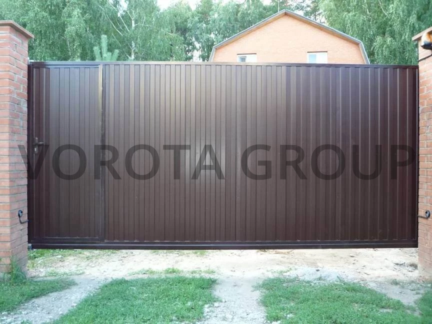 Консольные откатные ворота Doorhan коричневые 2000×3700